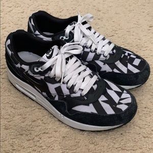 Nike air max 1 sz 10